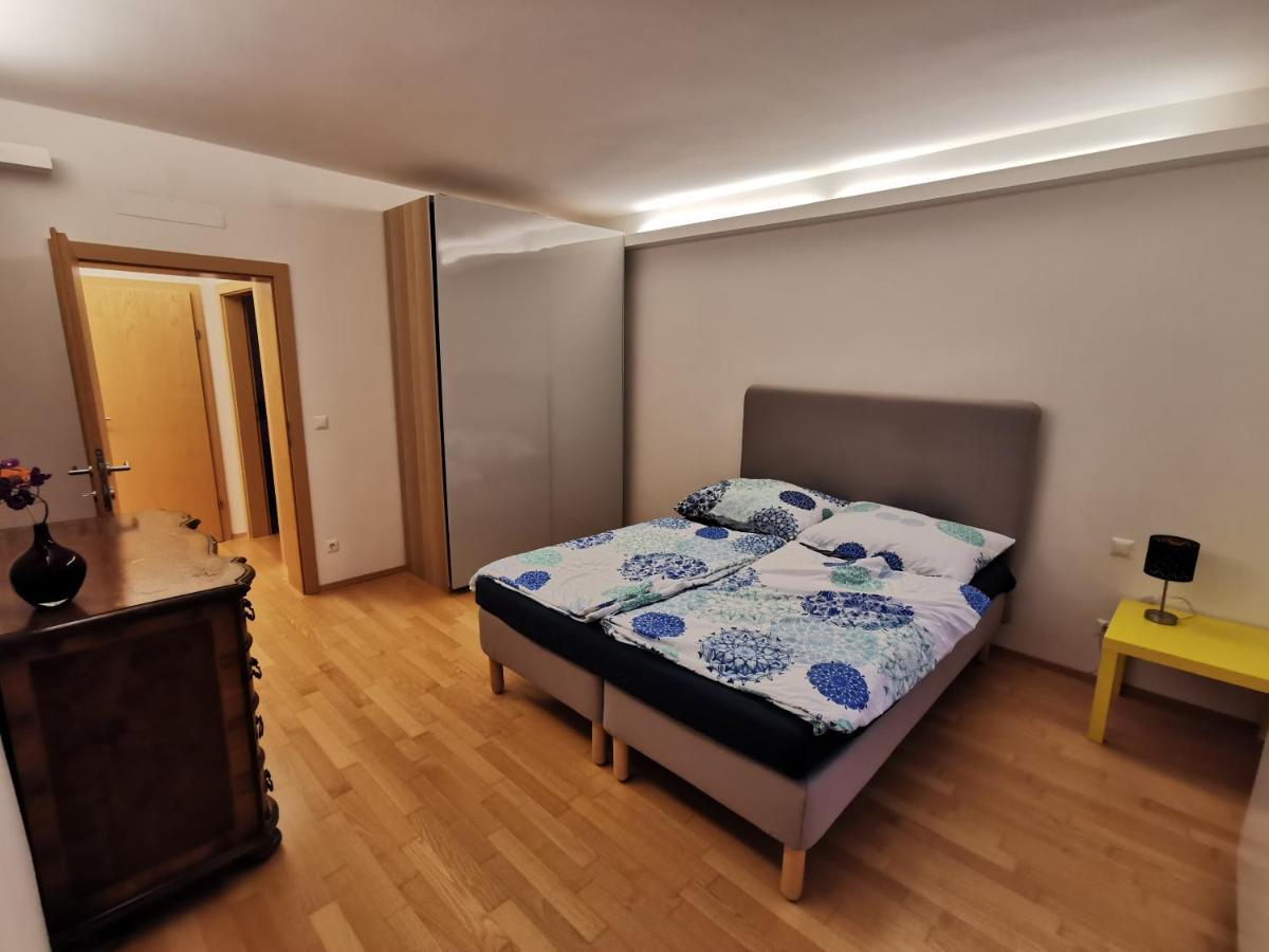 Haus Mit Traumhaften Ausblick Villach Extérieur photo